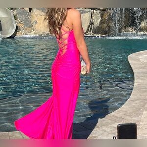 Clarisse # 810440 Size: 10 HOT PINK~ EXCELLENT CONDITION